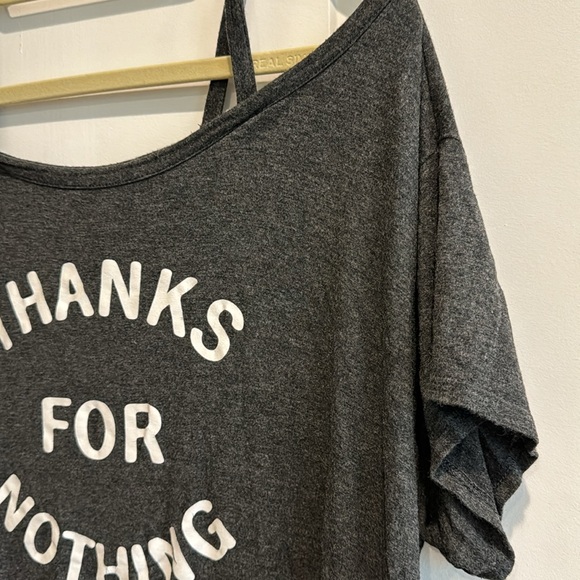 Fashion to Figure short sleeve cold shoulder size 3 T-shirt plus size shirt - Picture 5 of 7